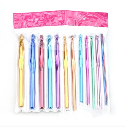 Crochet Hook Set of 14