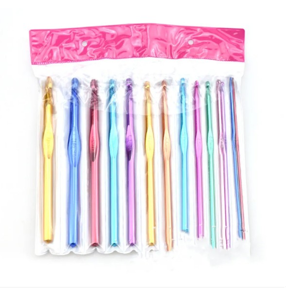 Crochet Hook Set of 14